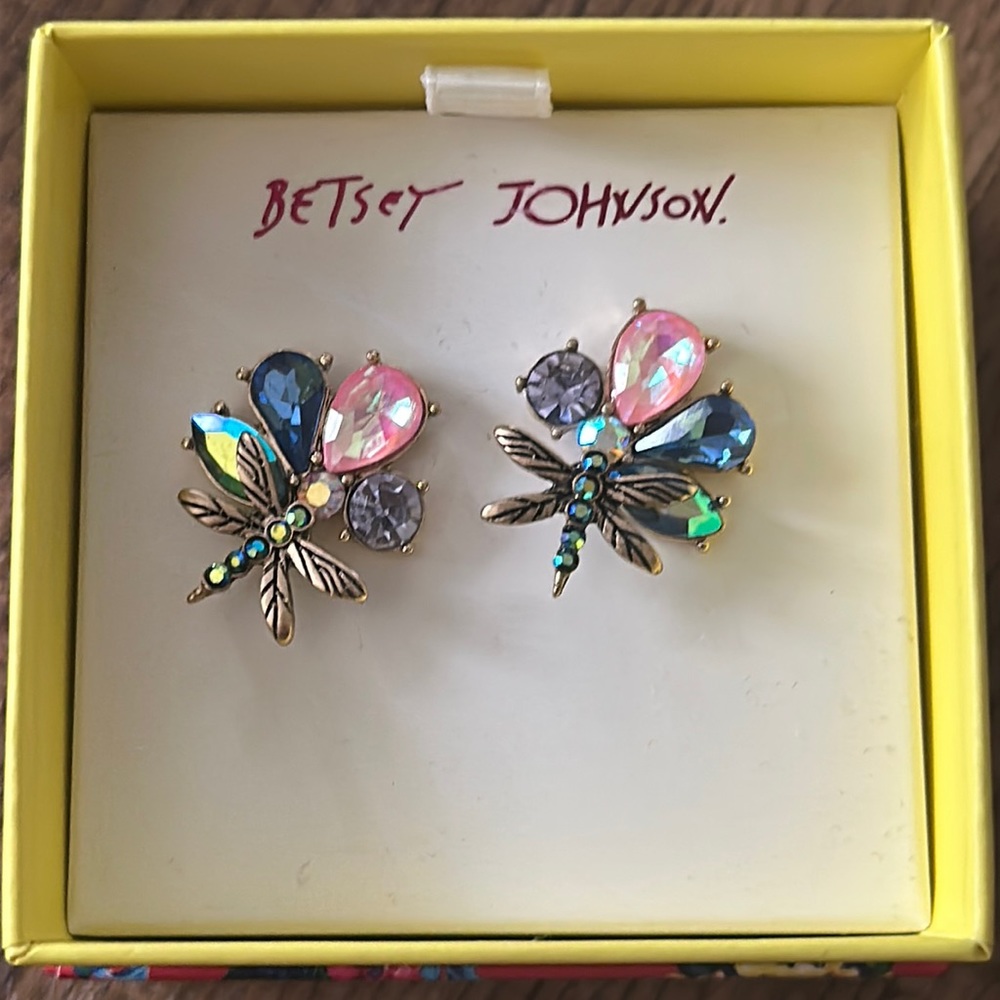 Betsey Johnson Firefly gem stone earrings New with tags in box